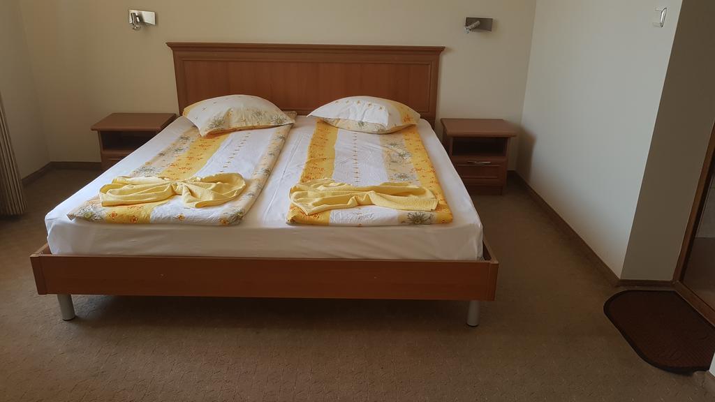 Guest House Markovi アヘロイ エクステリア 写真